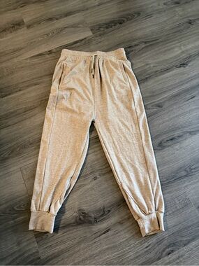 Loveriche Joggers Size Large